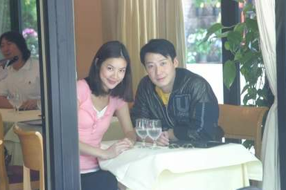 乐基儿首谈离婚:收过黎明跑车 从未怀孕小产