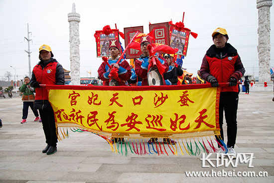 天妃巡安为民祈福。长城网 邢丁 摄